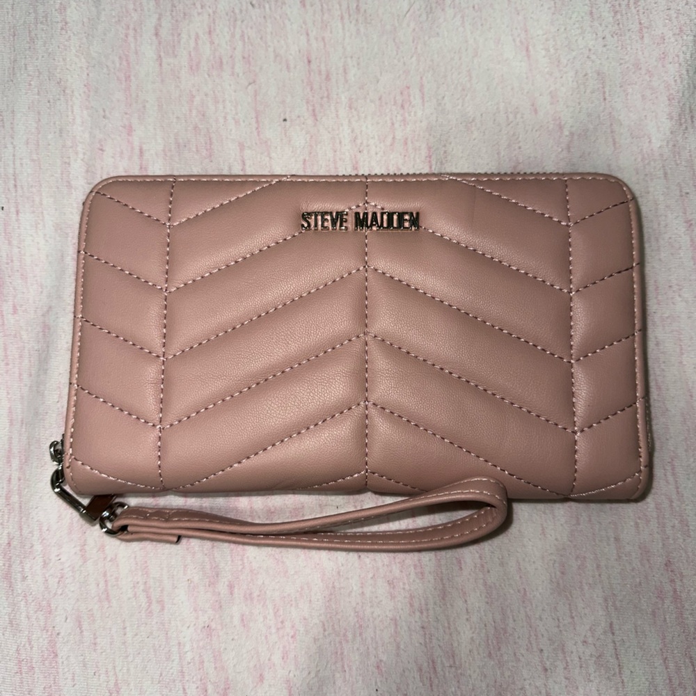 Steve Madden Wristlet Wallet